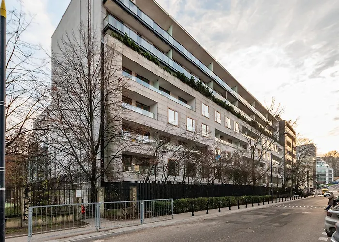 Premium Leszczynska By Your Freedom 华沙