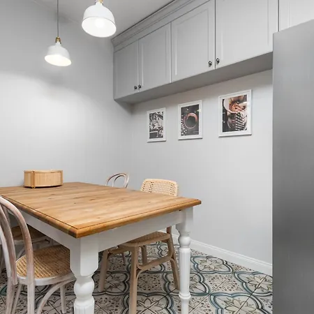 Premium Leszczynska By Your Freedom *