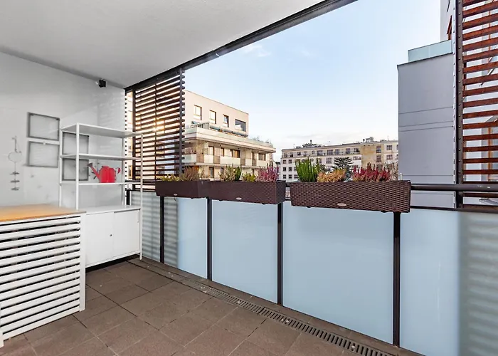 Premium Leszczynska By Your Freedom Varşova