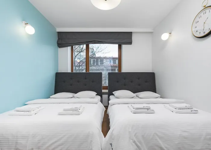 Premium Leszczynska By Your Freedom